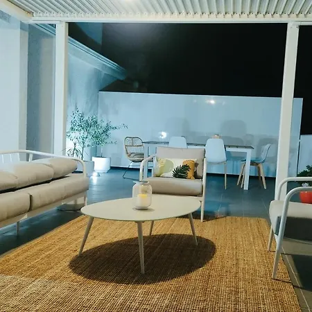 Douro Valley Terrace 아마마